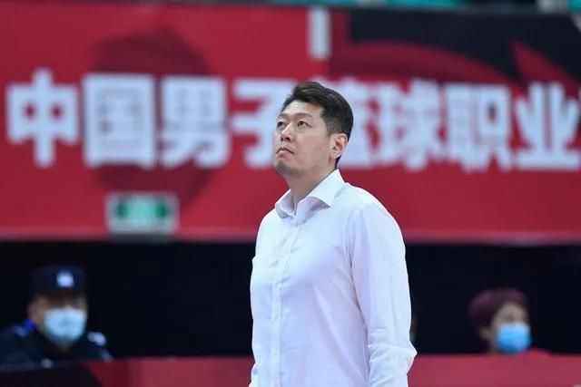 呦呦色